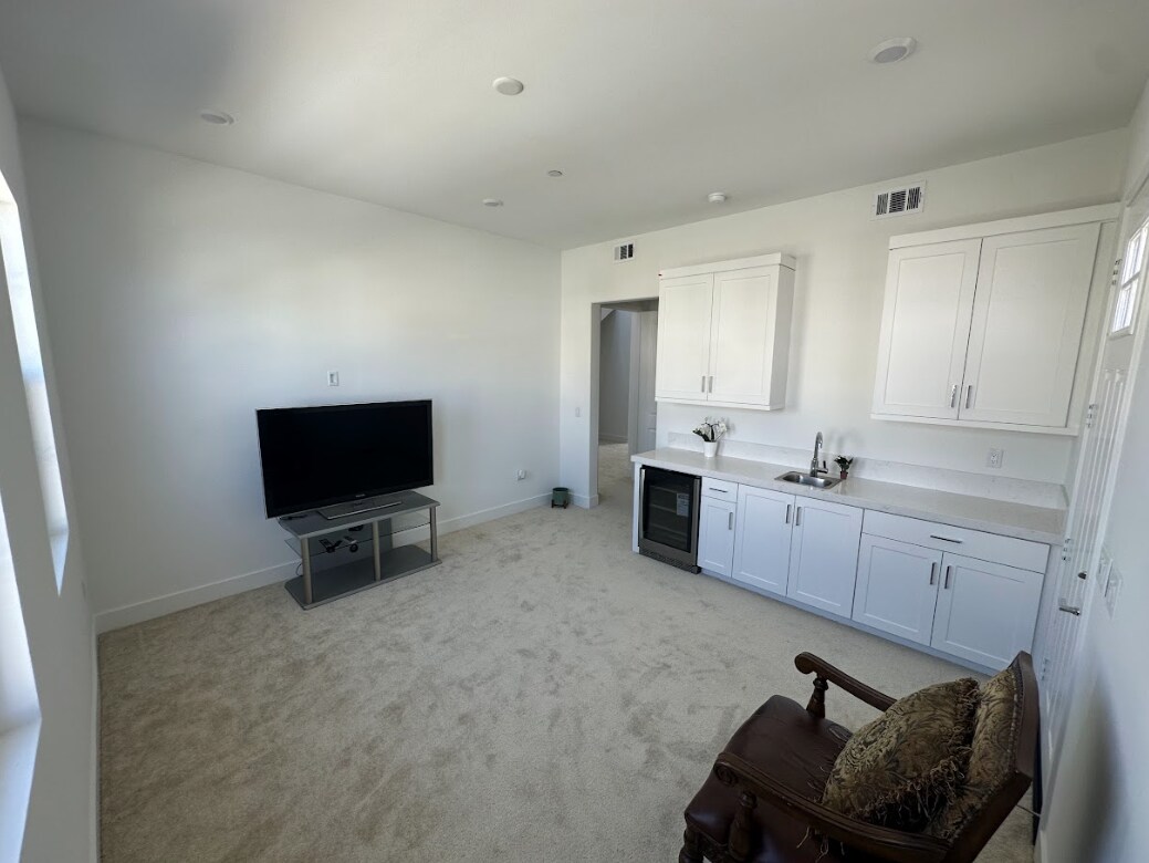 Building Photo - 24392 Calle La Roca