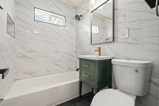 Building Photo - 1914 N Euclid Ave