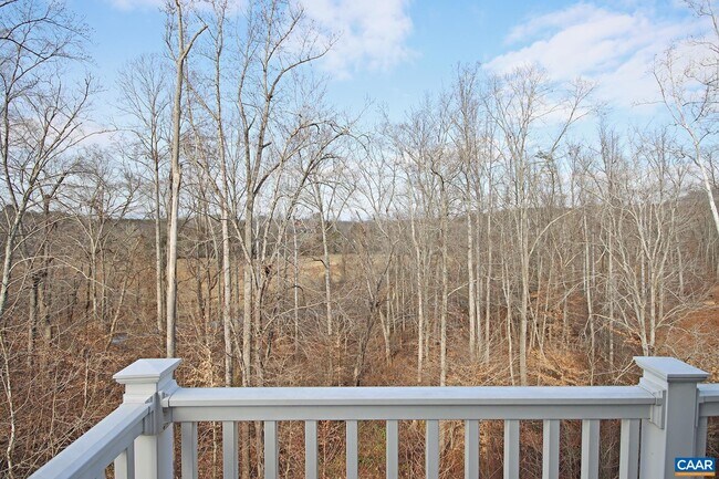Building Photo - 4393 Sunset Dr