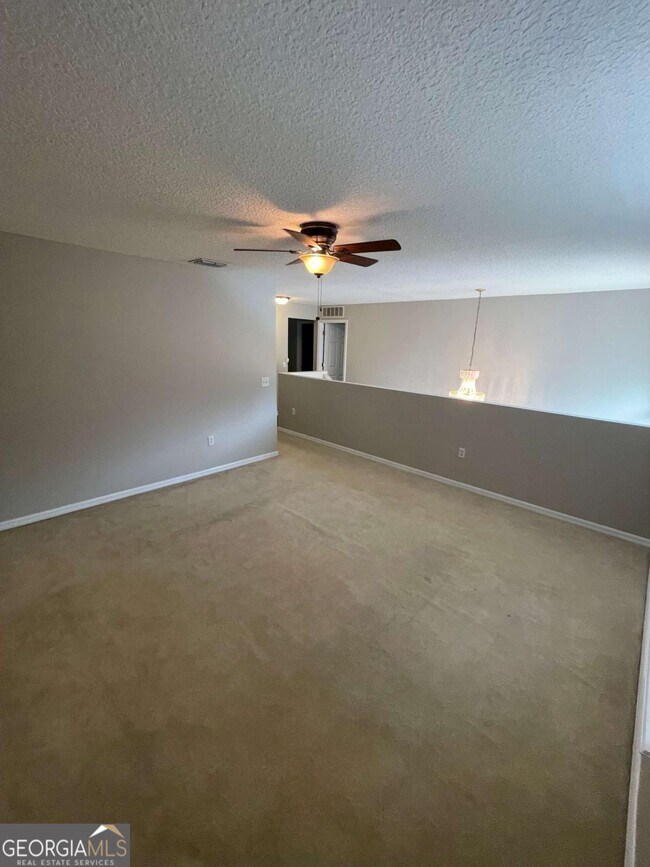 Building Photo - 421 Brooklet Cir