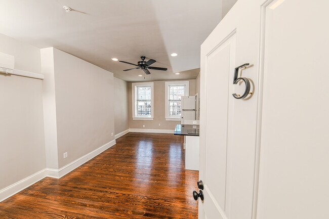 Building Photo - 808 N Calvert St