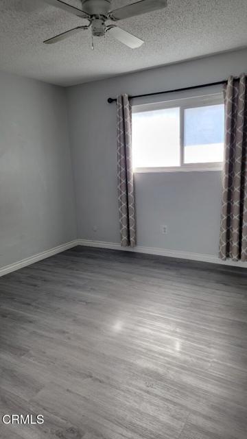 Building Photo - 153 W Cascade Dr