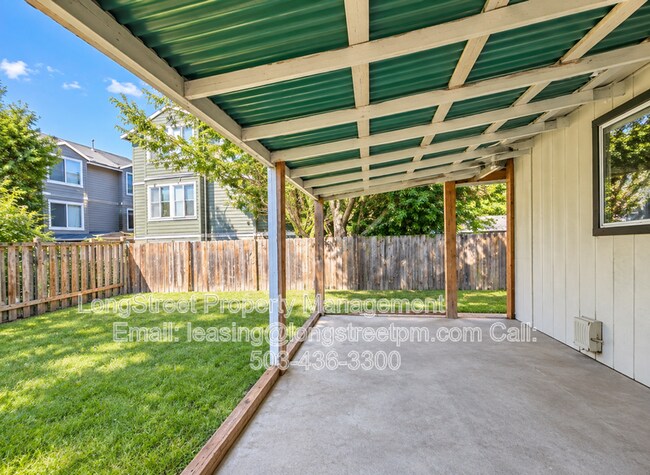 Building Photo - 17635 SW Blanton St