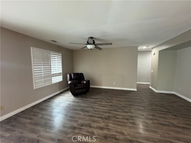 Building Photo - 1517 Marigold Dr