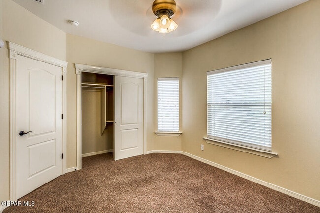 Building Photo - 3089 Coyote View Pl