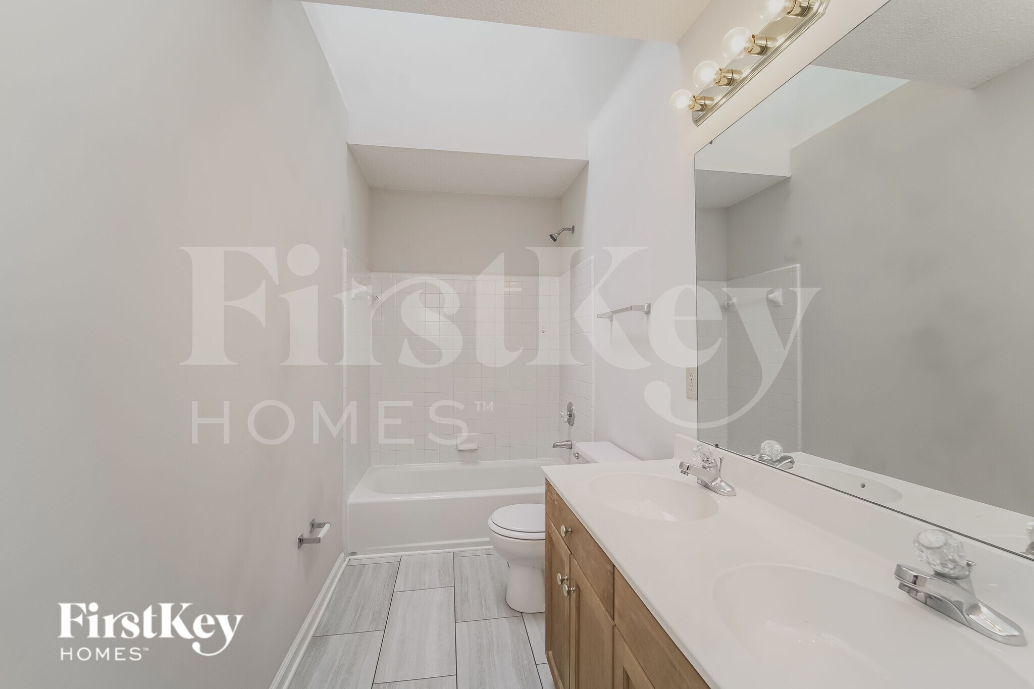 Building Photo - 10827 Partridge Cross Ln