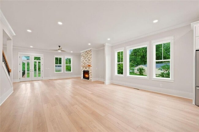 Building Photo - 1396 Old Magnolia Way