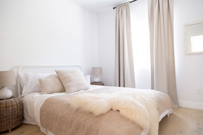 Second Bedroom - 3625 Edenhurst Ave