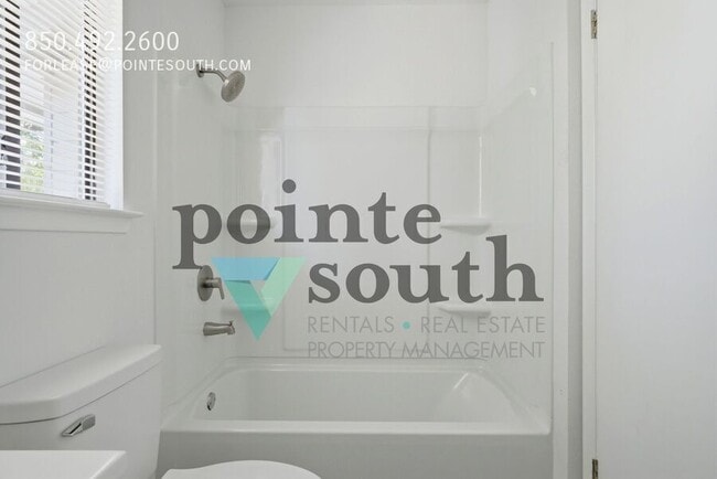 Building Photo - 126 Pine Ridge Trce