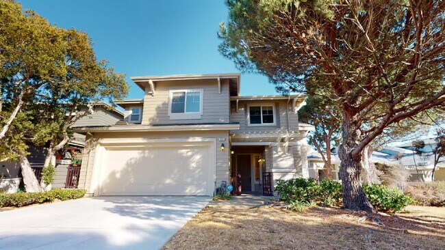 Building Photo - 123 Warbler Ln