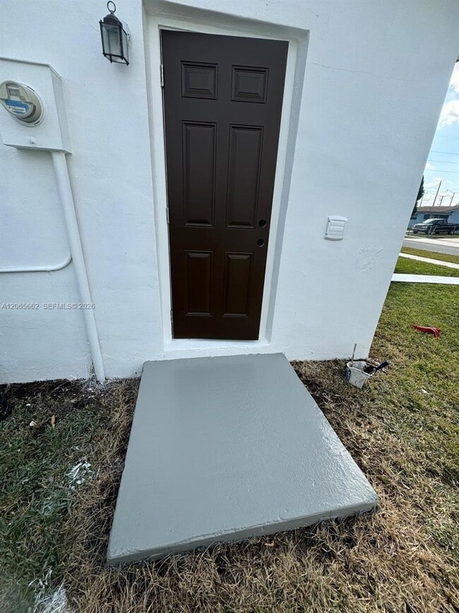 Building Photo - 27913 SW 131 AVE
