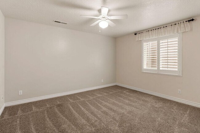 Building Photo - Beautiful Foremaster Ridge Home