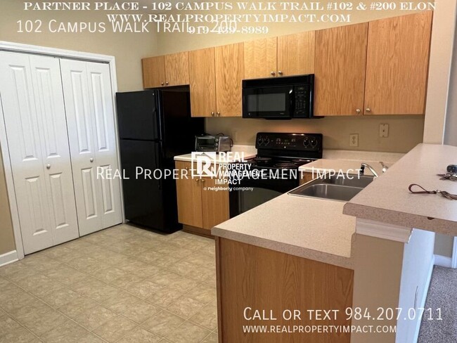 Building Photo - 3 Bedroom 3 Bath Partner's Place Student C...