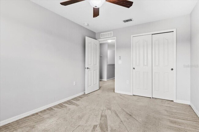 Building Photo - 1527 Angler Avenue