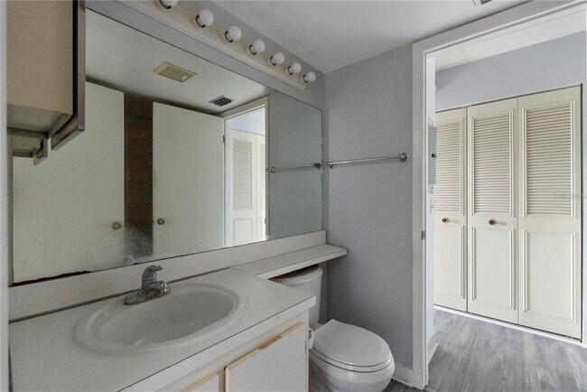 Building Photo - 8203 Sun Spring Cir