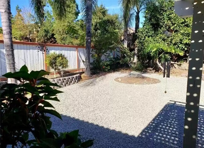 Building Photo - 15120 Ficus St