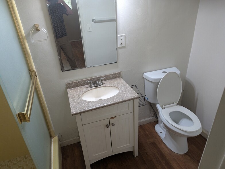 Building Photo - 2208 Holden Way