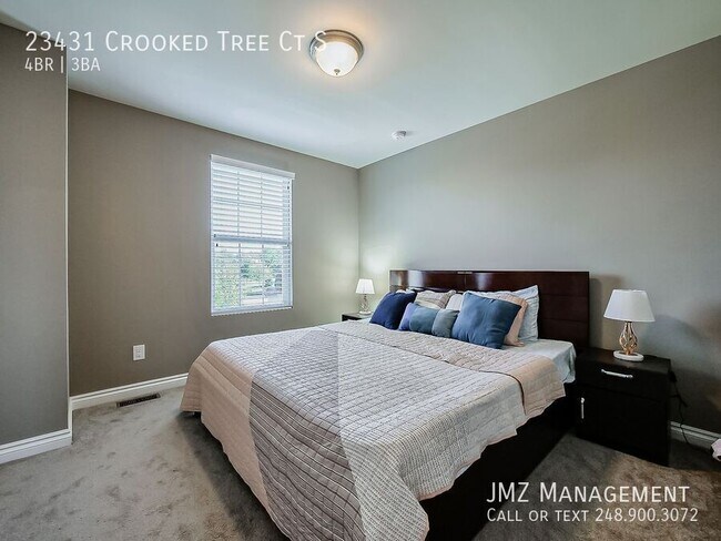 Building Photo - 23431 Crooked Tree Ct S