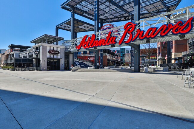 Building Photo - 2250 Goodwood Blvd SE