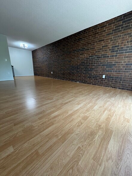 Building Photo - 9400 Old Cedar Ave S