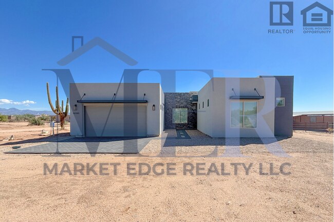 Primary Photo - 3Bed/3Bath Home in North Scottsdale w/Casi...