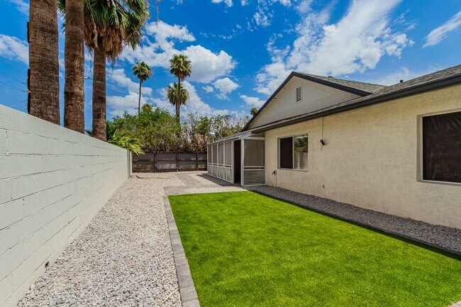 Building Photo - 36th Court