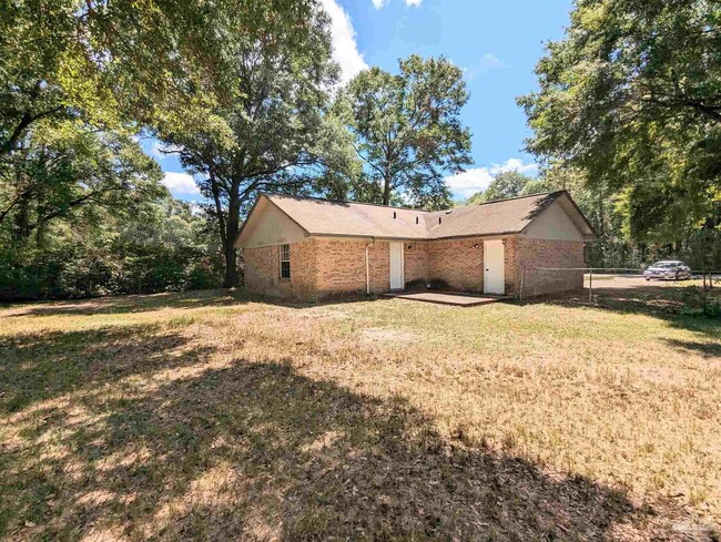 Building Photo - 6556 Bass Ln