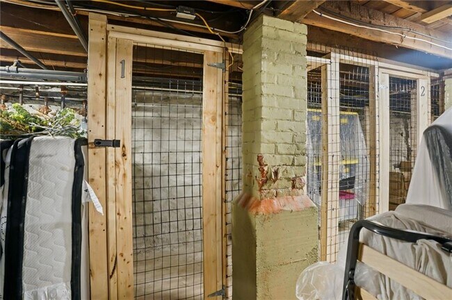 Building Photo - 30 Gould St