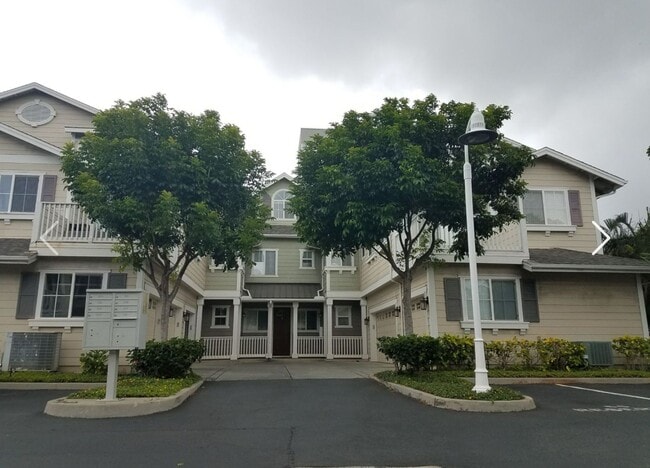 Building Photo - 3 Bedroom 3.5 Bath Covered garage at Nanea...