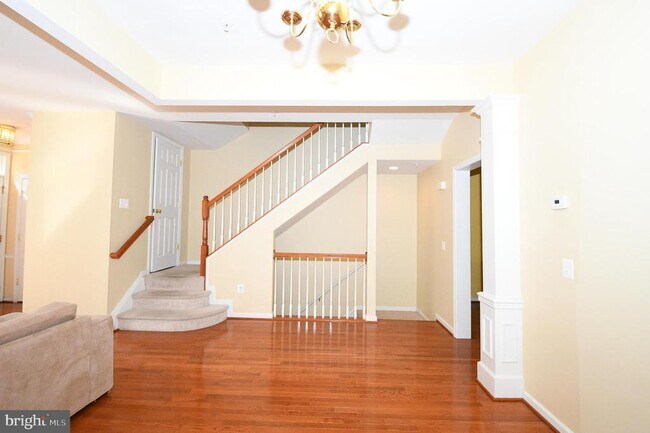 Building Photo - 13955 Lullaby Rd