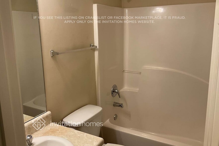 Building Photo - 758 Florigen Ln