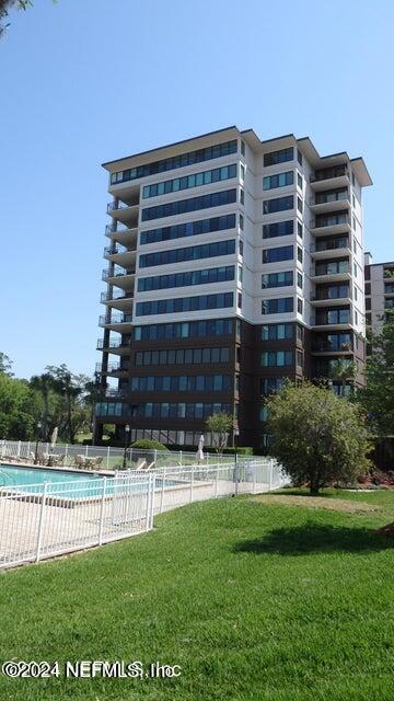 Building Photo - 6000 San Jose Blvd