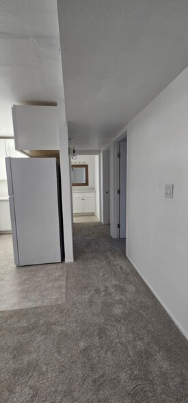 Building Photo - Mission Bart Apartments LLC