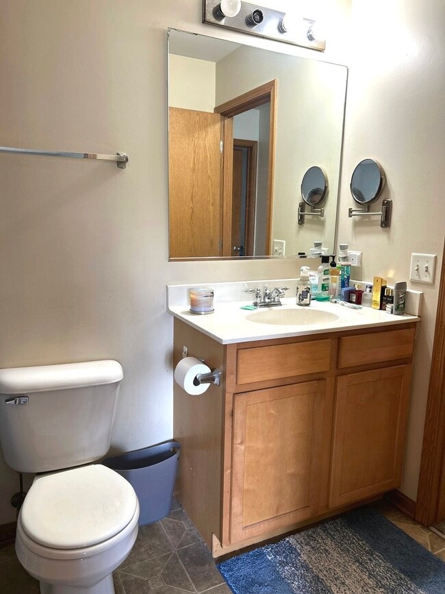 Building Photo - 4909 Courtland Cir