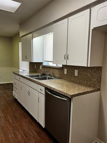 Building Photo - 274 Larry Dr