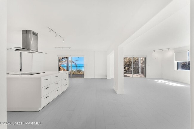 Building Photo - 9085 S Hwy A1A