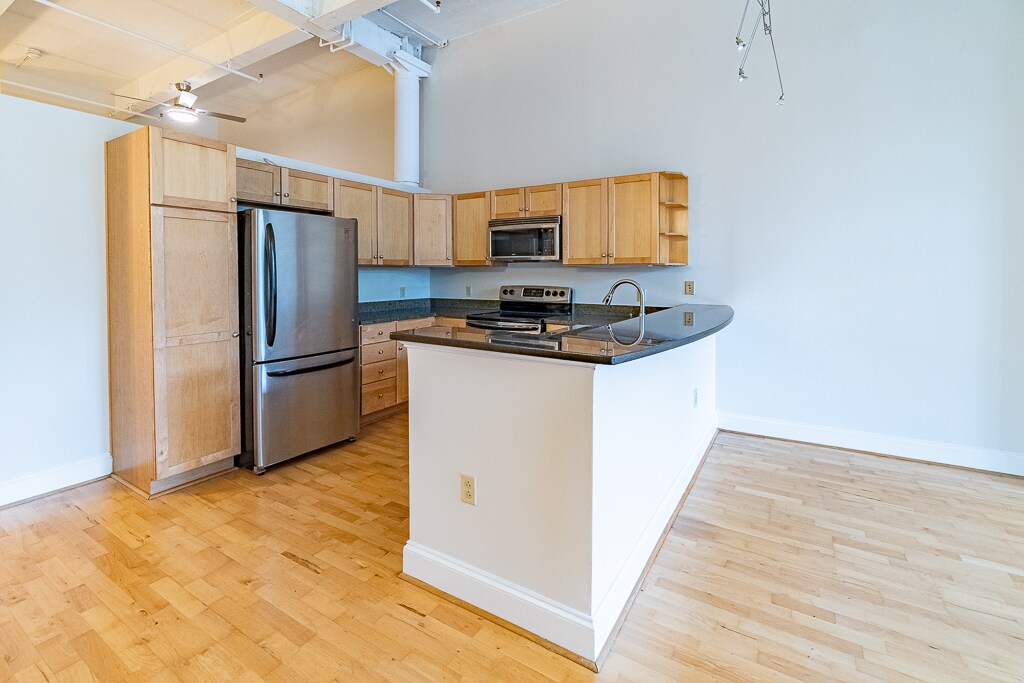 Building Photo - 306 N 26th St