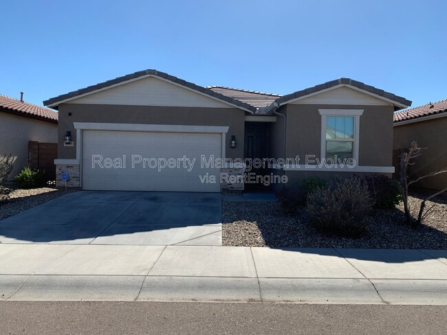 Building Photo - 8721 W MacKenzie Dr