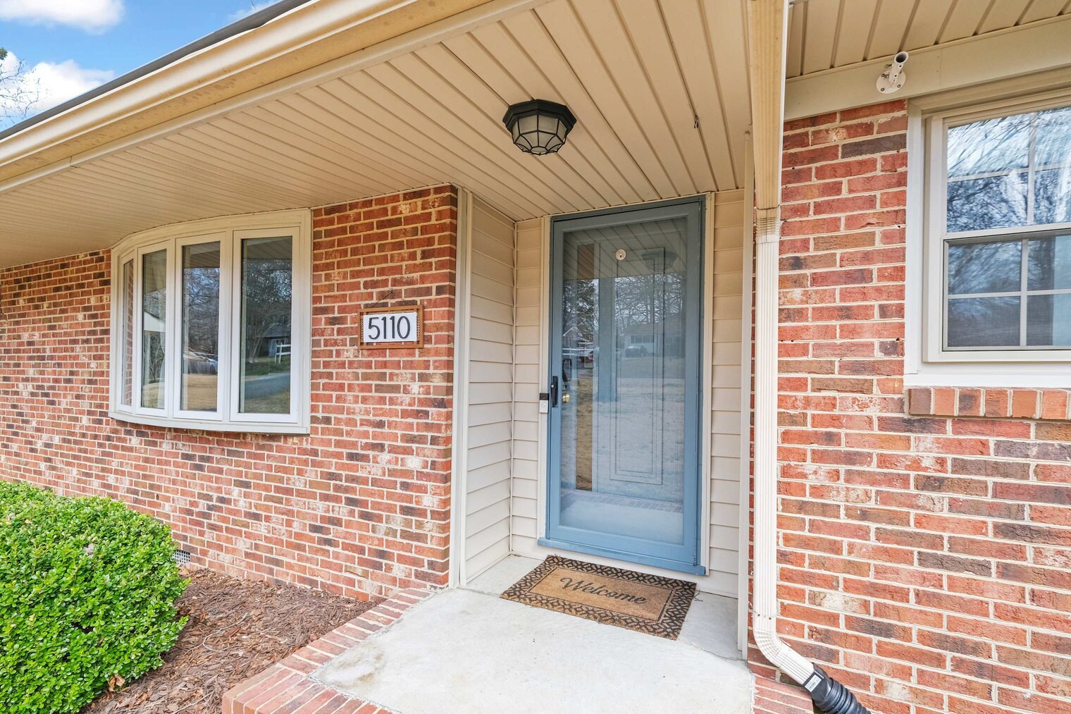 Building Photo - 5110 Pine Trail Dr