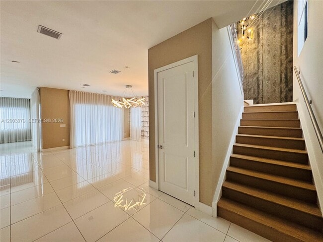 Building Photo - 8108 NW 48th Terrace
