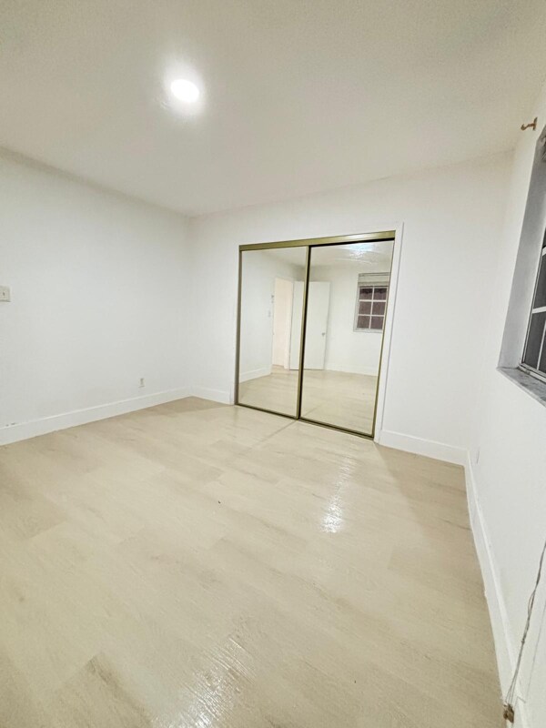 Building Photo - 2035 NW 26th St