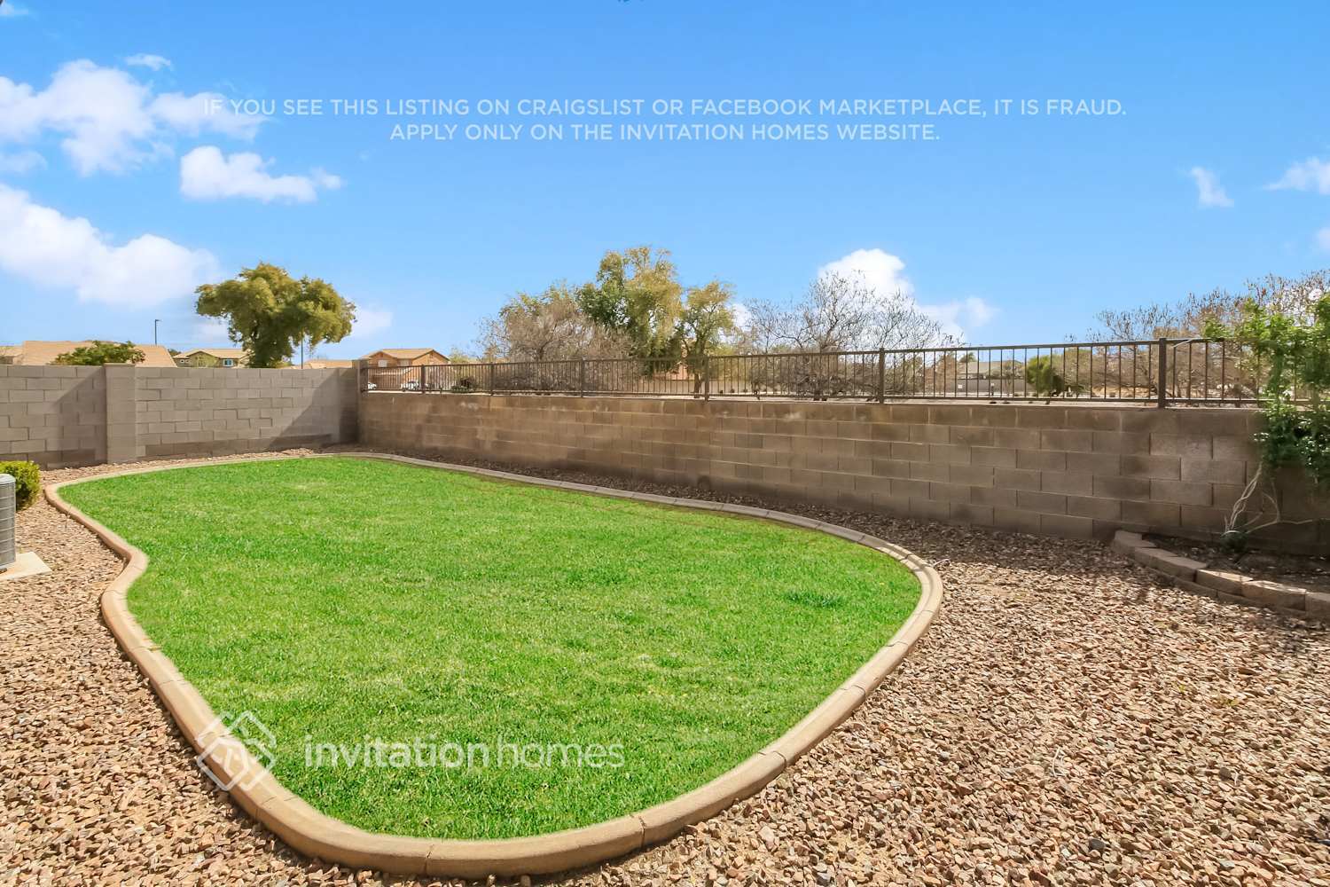 Building Photo - 3677 E Remington Dr