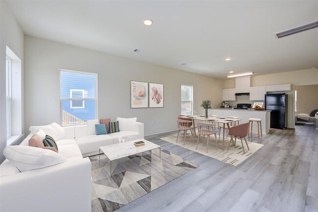 Primary Photo - 5313 Avenue L