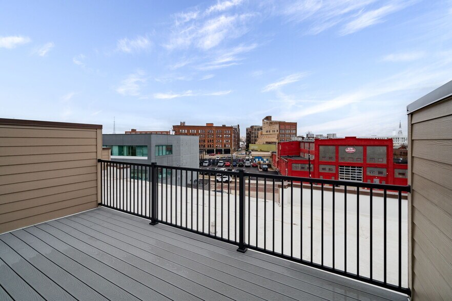 Building Photo - 24 S Patterson Blvd