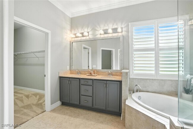 Building Photo - 11810 Timbermarsh Ct