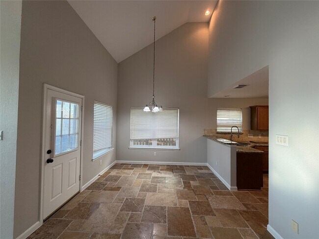 Building Photo - 4230 Geronimo Lake Dr