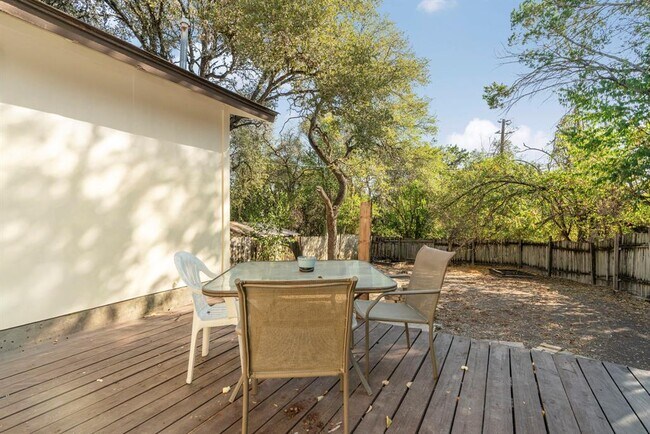 Building Photo - 7703 Peaceful Hill Ln