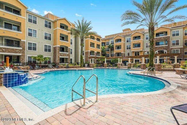 Building Photo - 8539 Gate Pkwy W