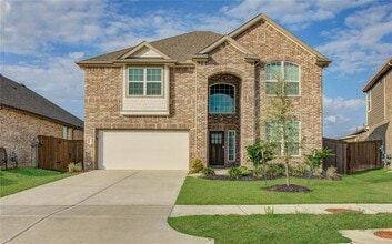 Building Photo - 7606 Cottonwood Falls Dr