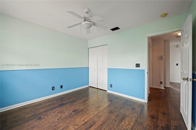 Building Photo - 6714 NW 39th Ln